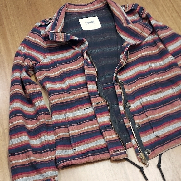 Obey Propaganda Southwestern Jacket - Picture 6 of 12